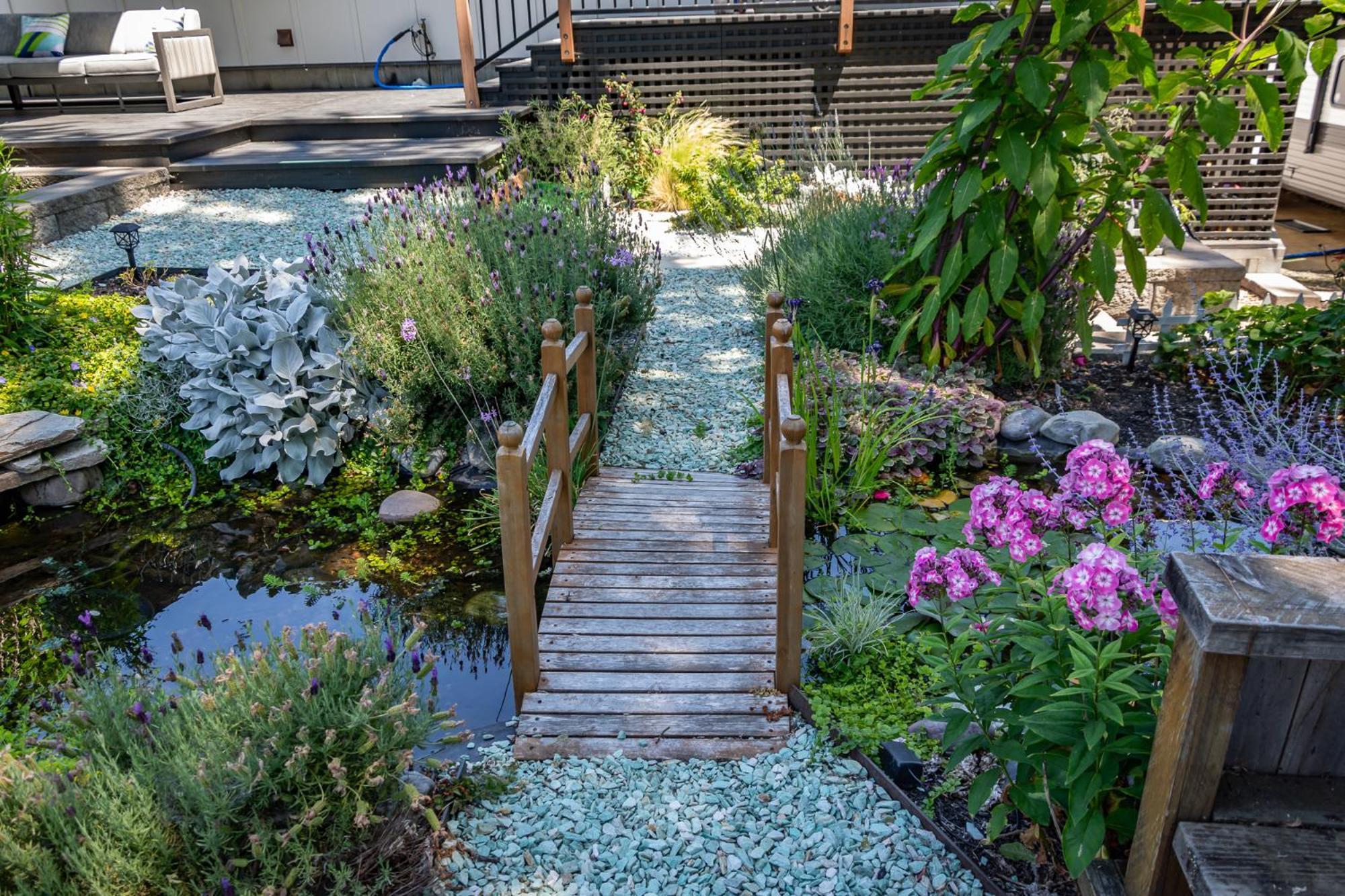 Chic Rv Retreat, Stunning Yard In Roseburg Hotel Buitenkant foto